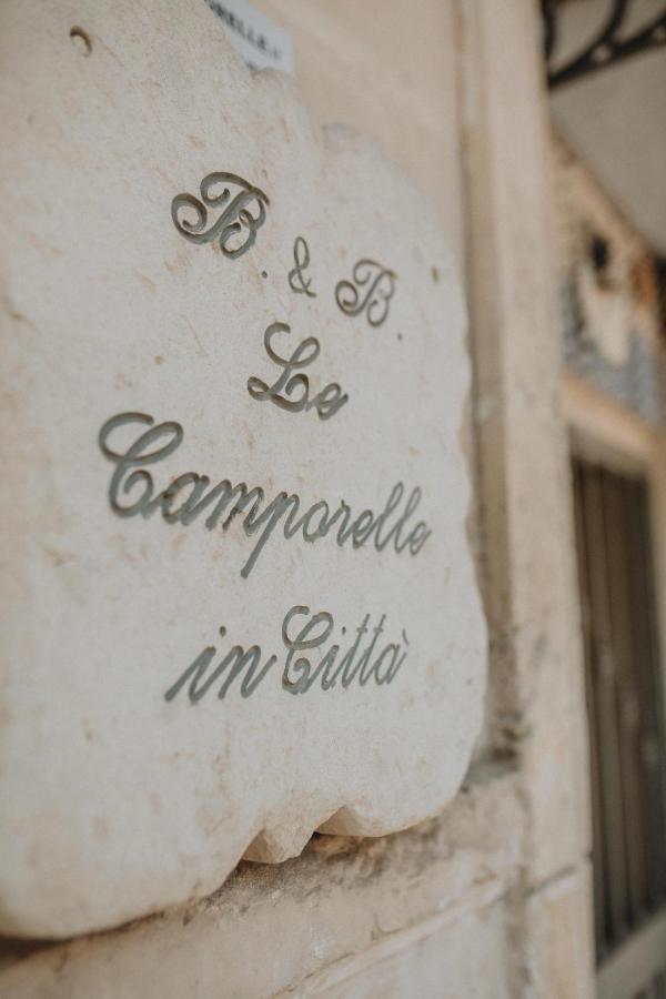 Le Camporelle In Citta Bed & Breakfast Лече Екстериор снимка